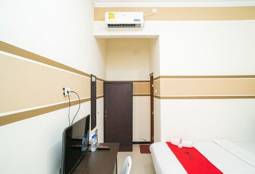 Номер Стандарт, Reddoorz Syariah Near Marvel City Mall 2