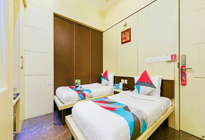 Номер Deluxe, Fabexpress B Zone   Nr Valluvar Kottam Monument & Us Visa Biometrics Center And Us Consulate