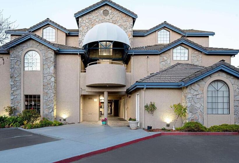 Номер Стандарт, Clarion Inn Silicon Valley