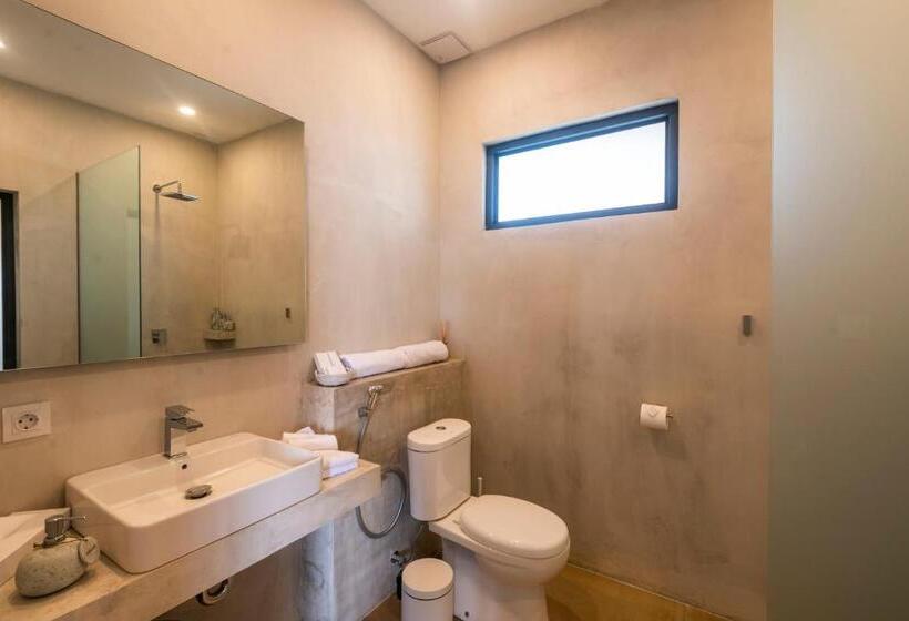 Студио Стандарт с Балконом, Canggu Dream Studios & Villas