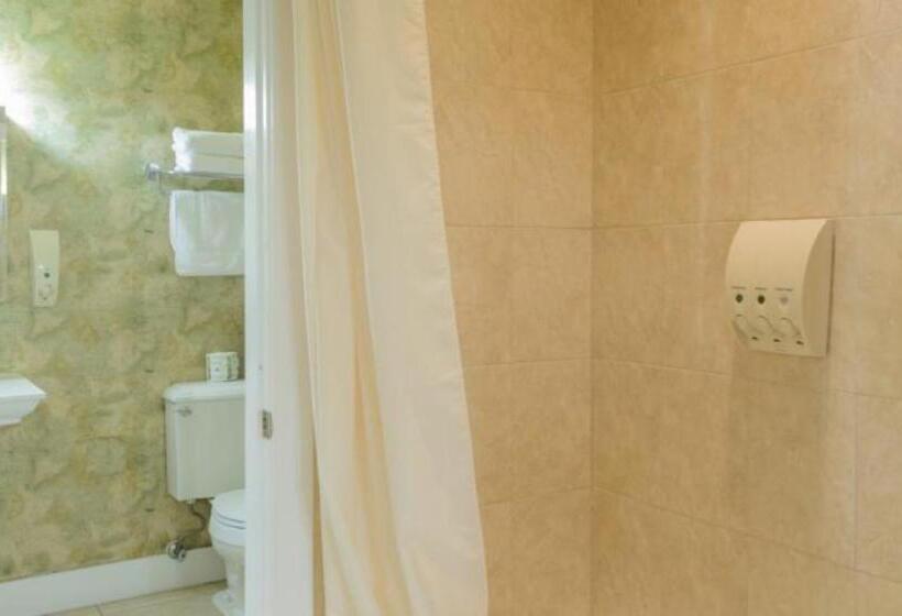 Апартаменты Deluxe 1 Спальня, Coconut Mallory Resort And Marina