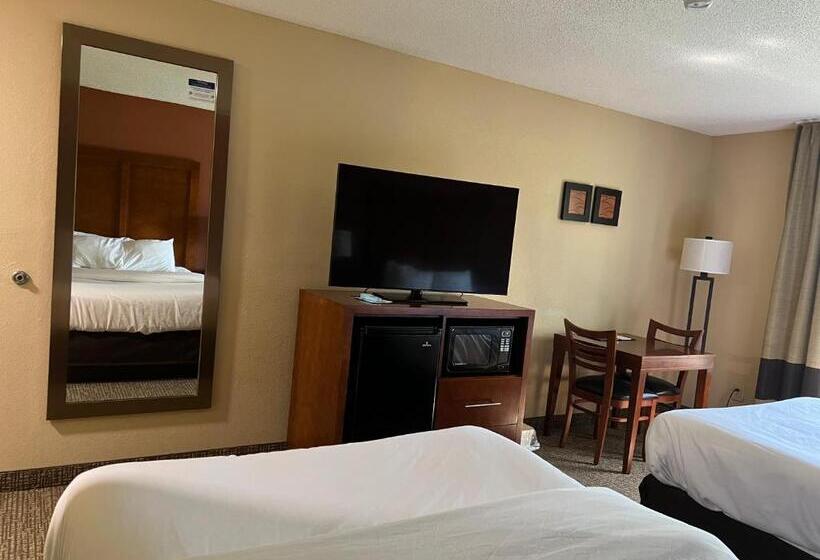 Номер Стандарт 2 Двуспальные Кровати, Comfort Inn