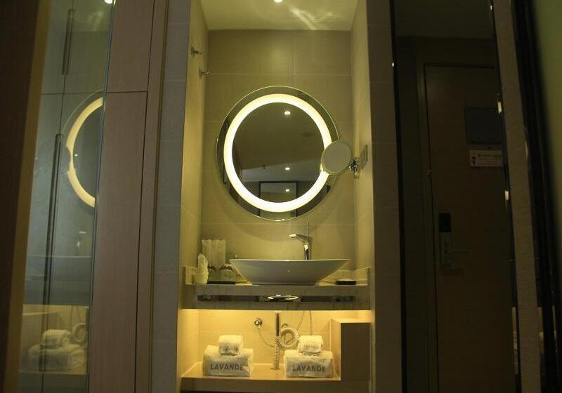 Номер Deluxe Кровать Кинг, Lavande Hotel Yinchuan Railway Station Wanda