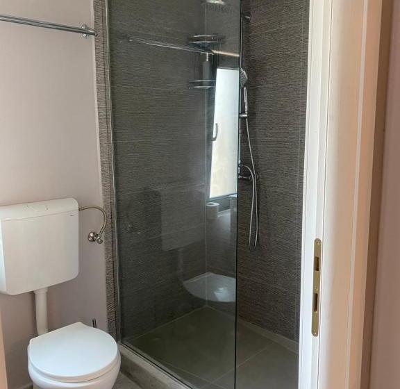 Quarto Triplo Standart, Pensiunea Galileo