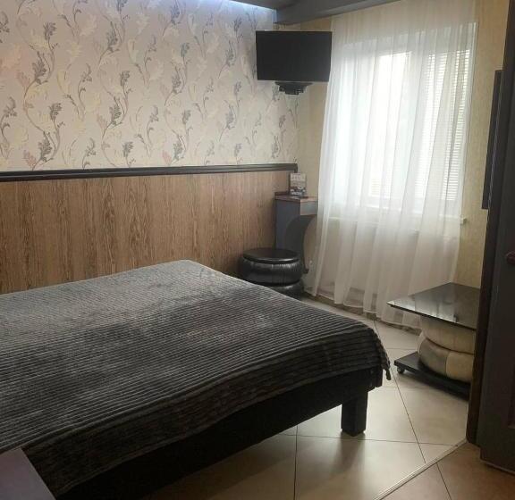 استودیو خانوادگی, Na Bukovinskoy Guest House