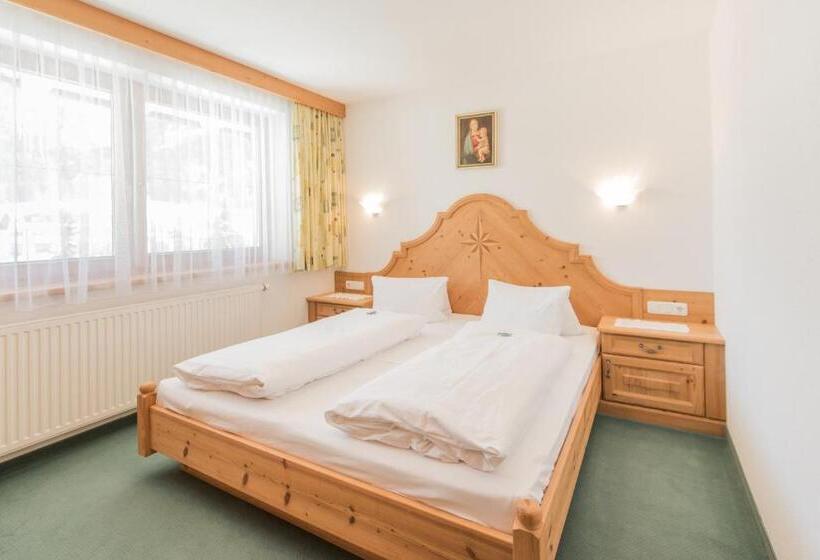 آپارتمان 1 خوابه, Pension Johannes