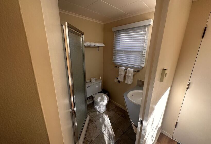 Номер Стандарт Двуспальная Кровать, Astoria Crest Motel