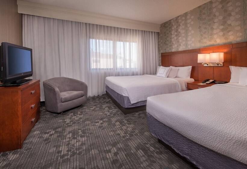 سوییت, Courtyard By Marriott Dulles Airport Chantilly