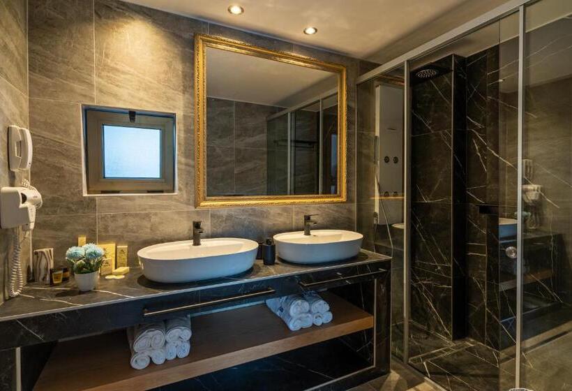 Suite amb Piscina, Delfina Boutique