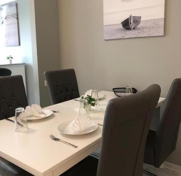 Апартаменты 1 Спальня, U. + Apartments