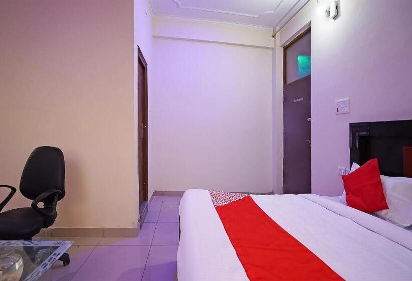 三人经典房间, Oyo 49403  Osaka Inn