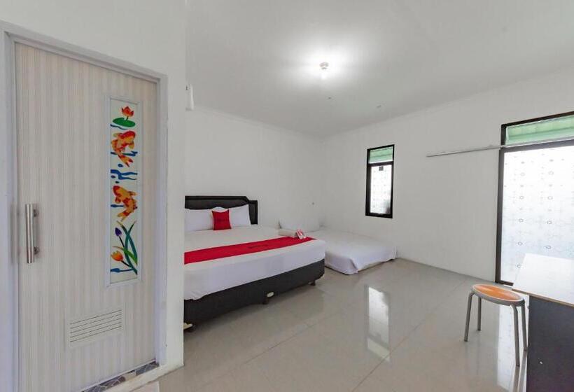 Семейный Номер, Reddoorz Resort Syariah @ Jaya Tirta Abadi