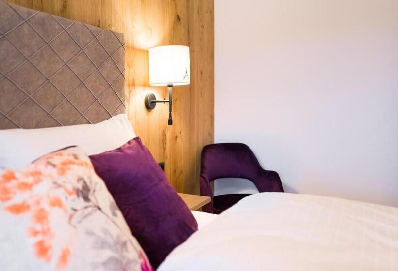 Номер Superior Одноместный, Boutiquehotel Die Alpbacherin