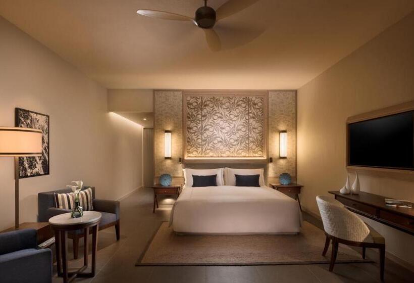 اتاق پریمیوم با چشم‌انداز باغ, Anantara Iko Mauritius Resort & Villas