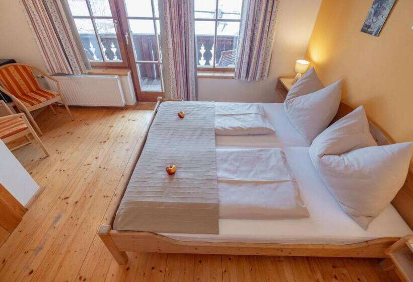Номер Стандарт с Балконом, Schullerhof