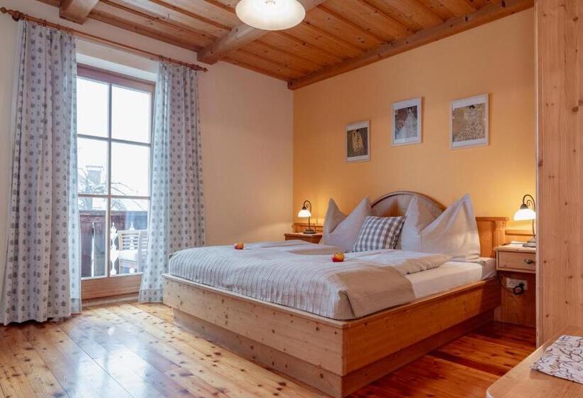 Семейные Апартаменты, Schullerhof