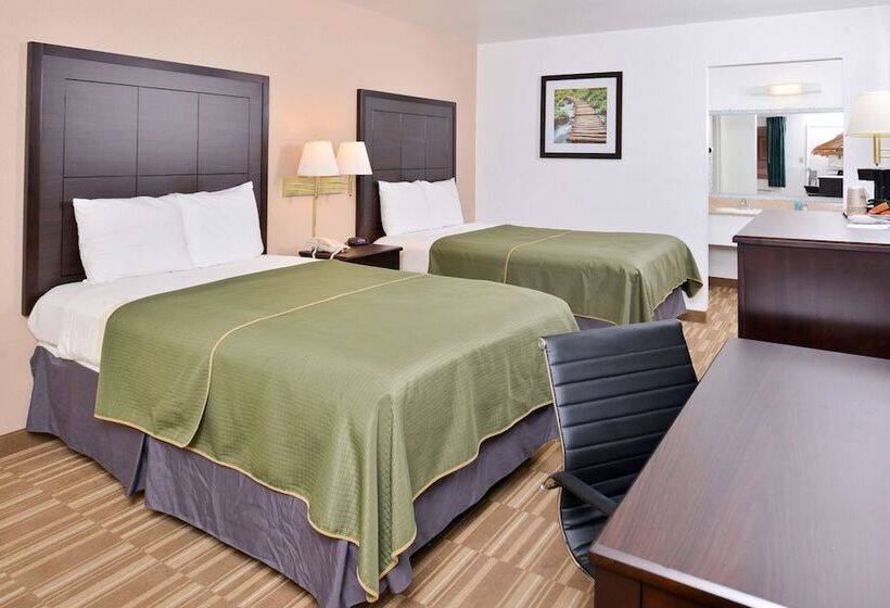 带2个双人床的标准工作室, Americas Best Value Inn Clute