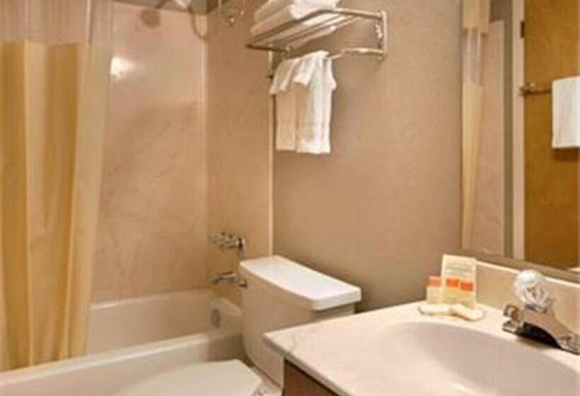 Люкс Кровать Кинг, Knights Inn Longview