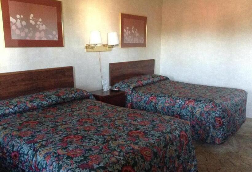 Номер Стандарт 2 Двуспальные Кровати, Downtown Motel