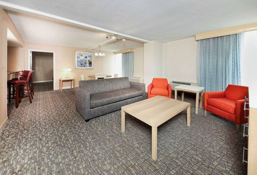 프레지덴셜 스위트, Doubletree By Hilton Virginia Beach