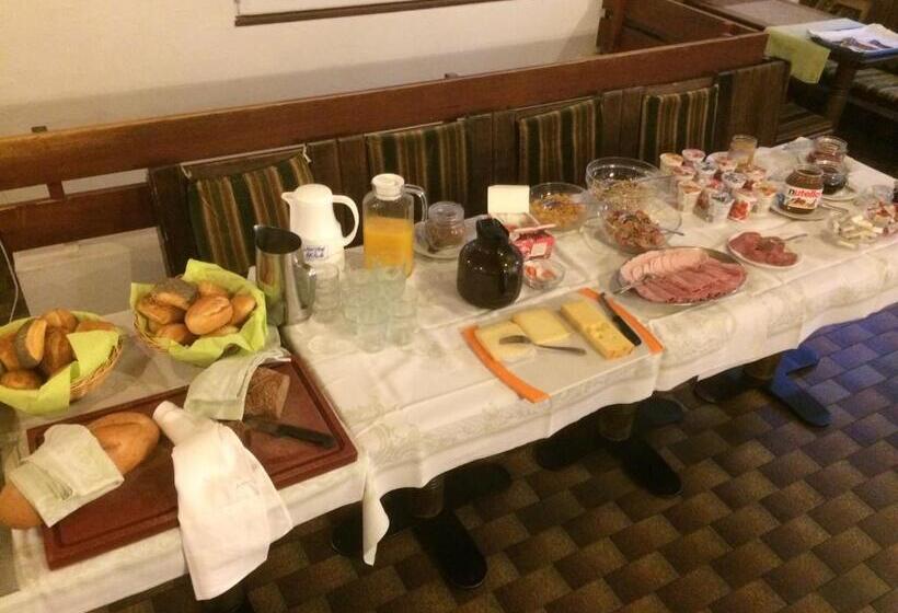 Familjerum Bergsutsikt, B&b Haus Granit Saas Grund