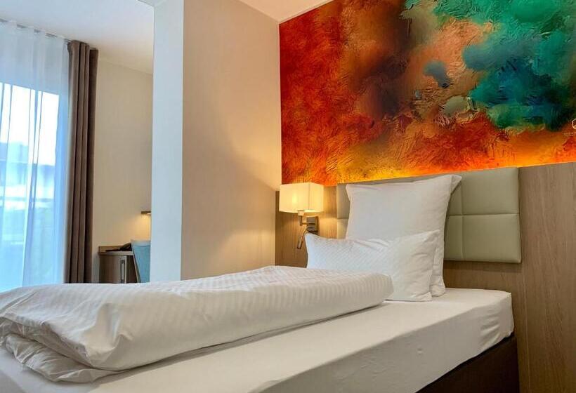 اتاق استاندارد یک نفره, Thermalhotel Kemper