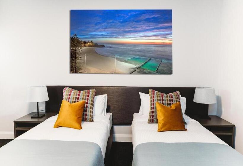 Номер Стандарт, Coniston Hotel Wollongong