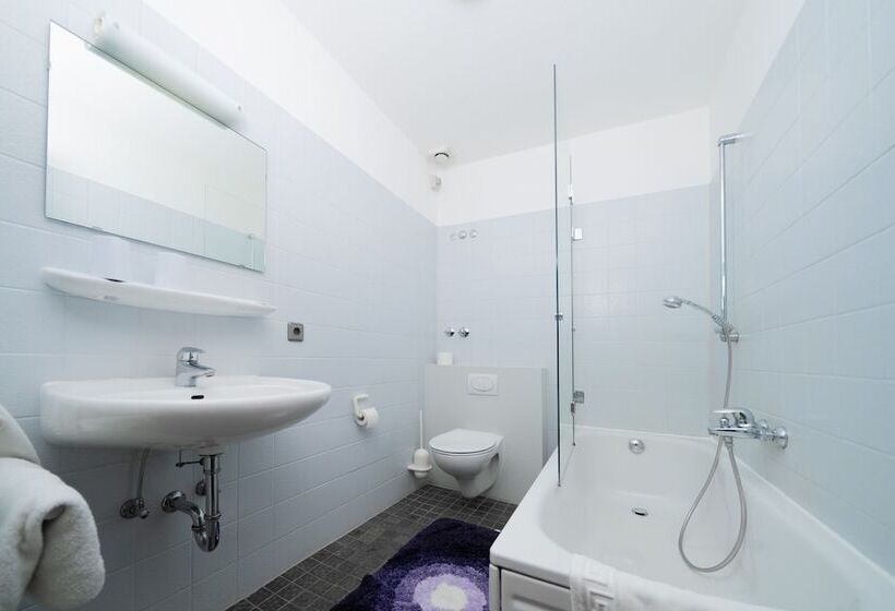 Номер Стандарт, Emshof