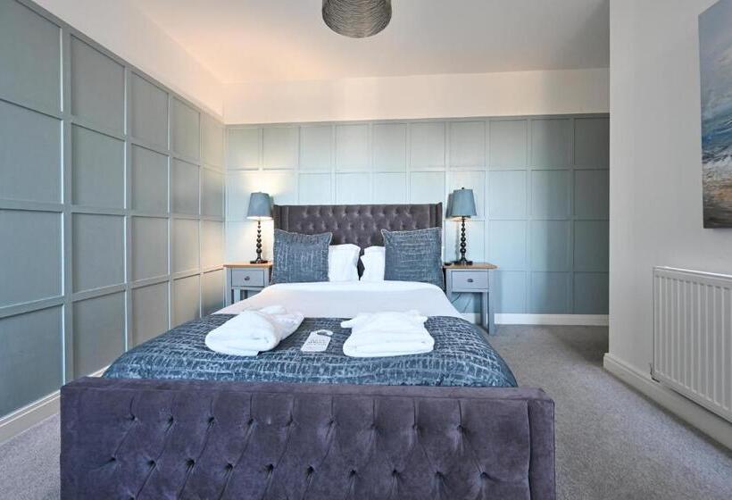 Номер Deluxe, Rooms At The Dressers Arms