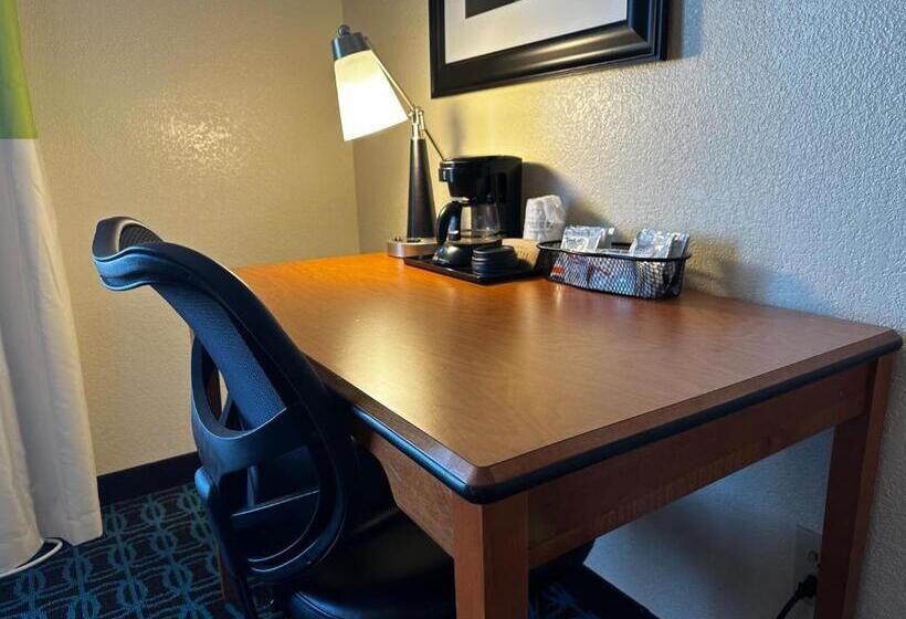 Люкс Кровать Кинг, Best Western Plus Fenton