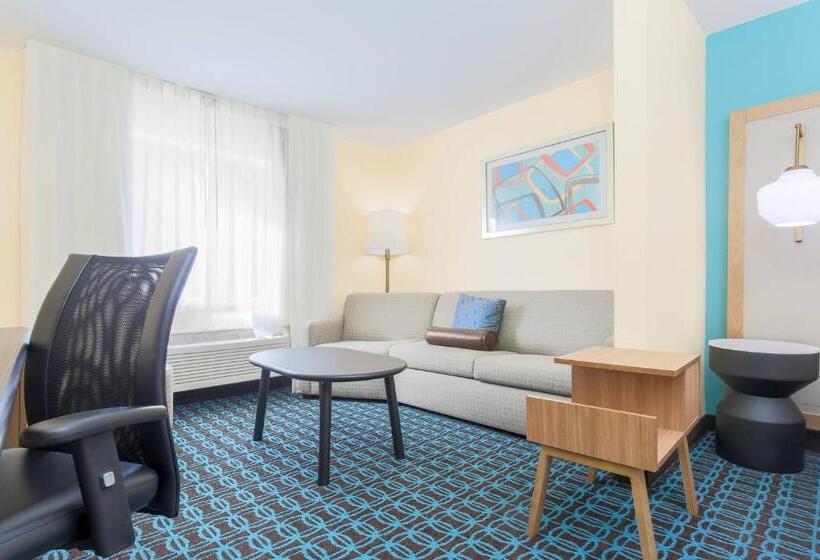 キングサイドベッドのスタンダードワンルーム, Fairfield Inn & Suites Houston Humble