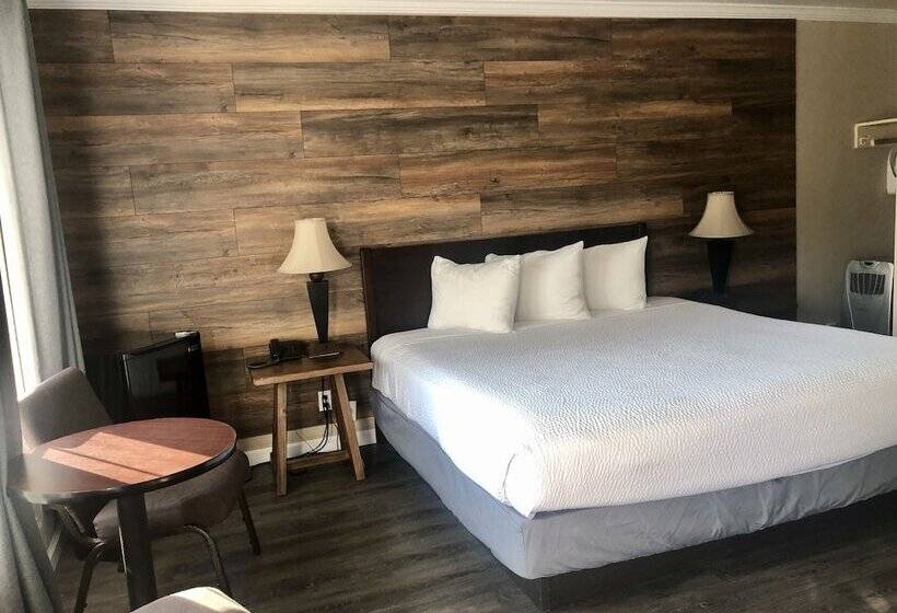 Номер Стандарт, Inn By The Bay Monterey