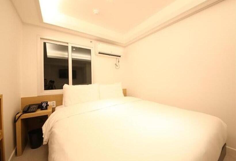 Номер Стандарт, Busan Seomyeon Business Hotel J7