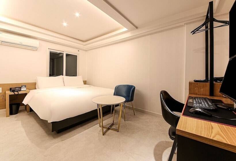 Номер Superior, Busan Seomyeon Business Hotel J7
