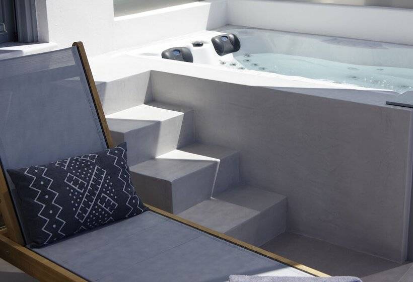 Люкс Кровать Кинг, Oro Suites