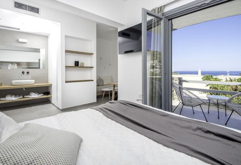 Люкс Кровать Квин, Oro Suites