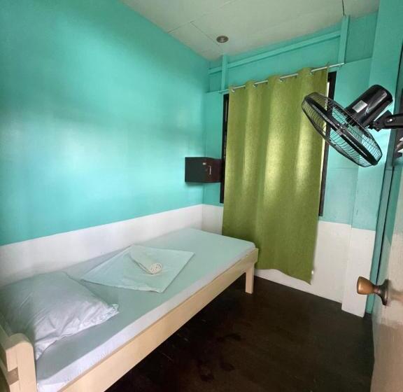 스탠다드 싱글 룸 공동욕실, Austrias Guest House