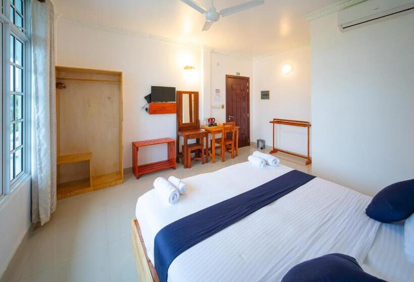 اتاق لوکس, Biosphere Inn