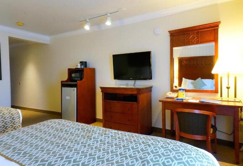 Номер Стандарт, Best Western Plus Forest Park Inn