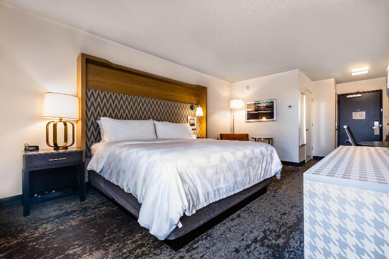 带大床的标准间, Holiday Inn Grand Haven Spring Lake, An Ihg