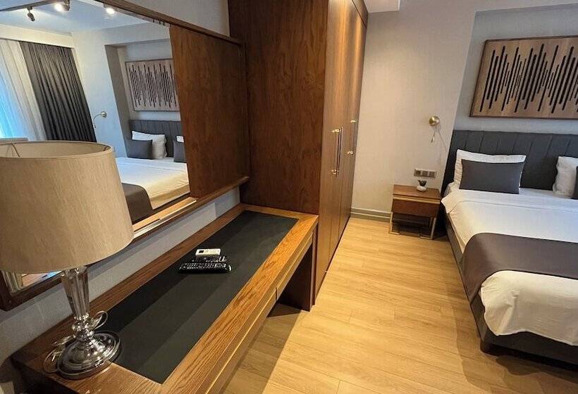 スイート（家族用）, Kings Cross Hotel Istanbul