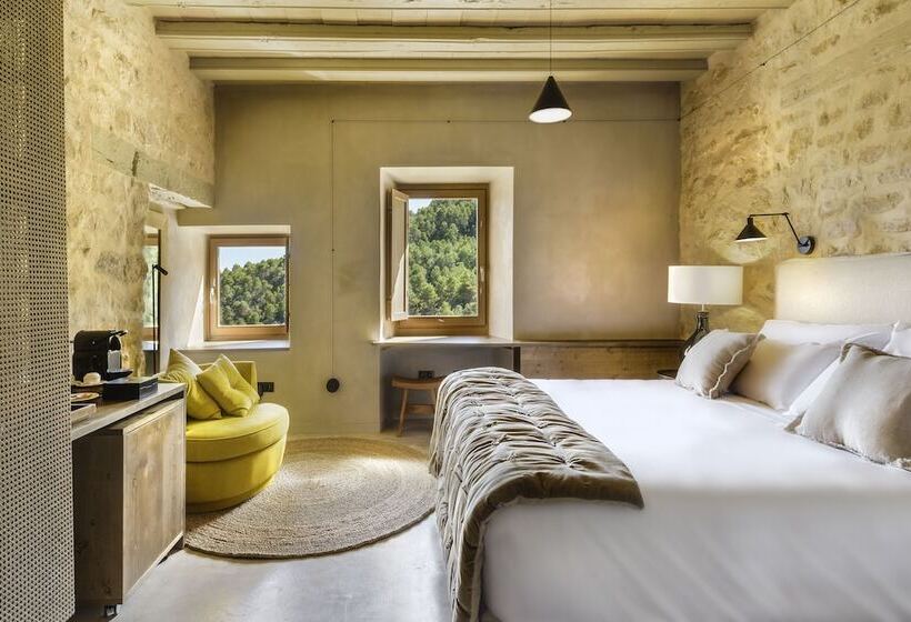 Номер Стандарт Трехместный, Torre Del Marqués Hotel Spa & Winery   Small Luxury Hotels