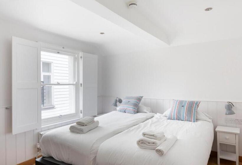 Дом 3 Спальни, Stag Cottage, Sea Wall