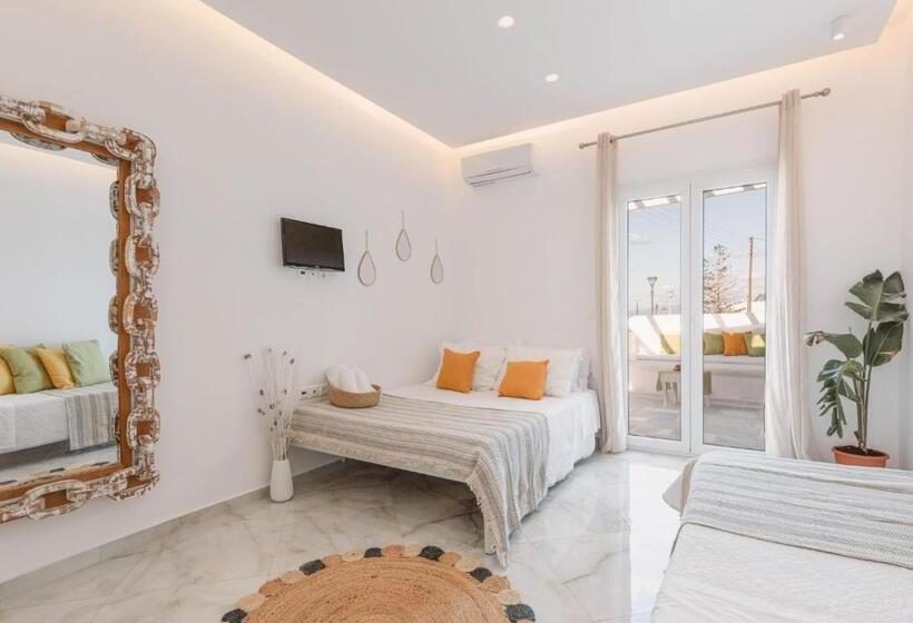 Triple Room Sea View, Amaryllis Studios