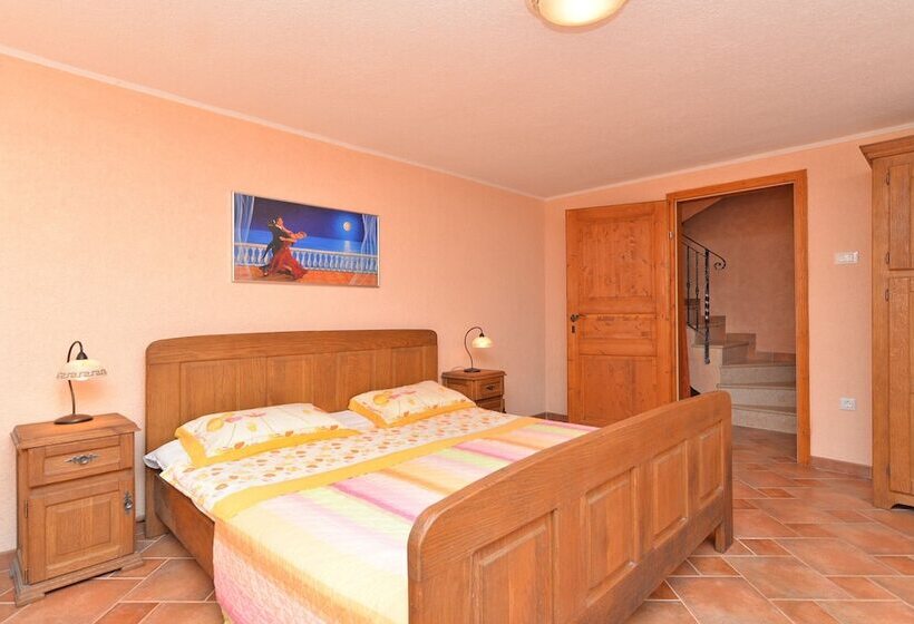 침실 1개 아파트, Apartments Valter 881