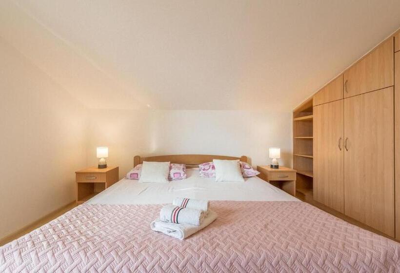 Апартаменты 1 Спальня, Apartments And Rooms By The Sea Vodice   6182