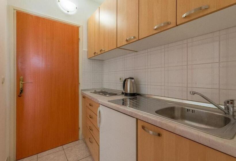 Апартаменты 1 Спальня, Apartments And Rooms By The Sea Vodice   6182