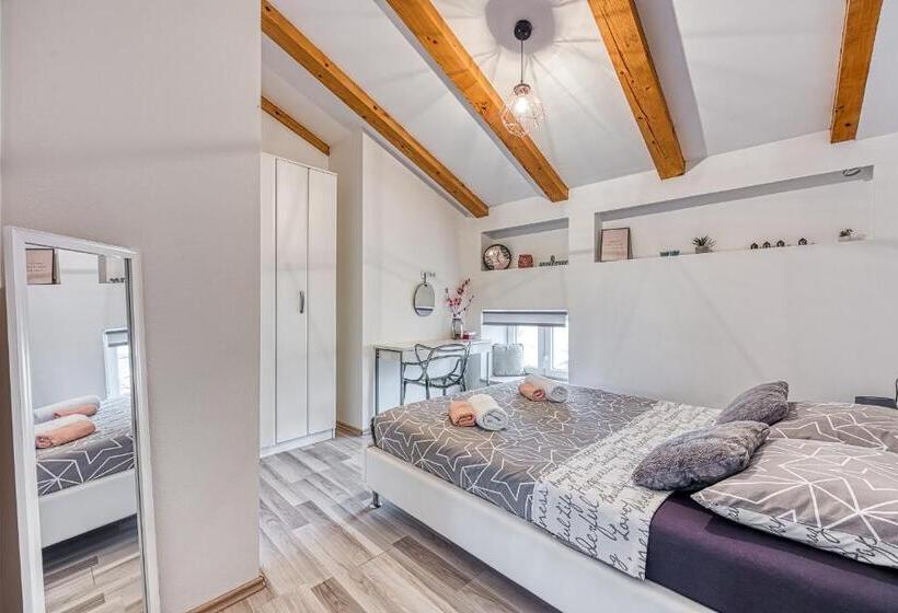 Номер Стандарт, Apartments Mirjana Medulin