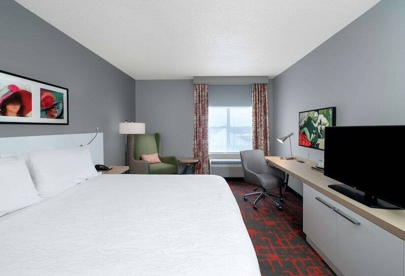 اتاق استاندارد برای معلولان, Hilton Garden Inn Louisville East
