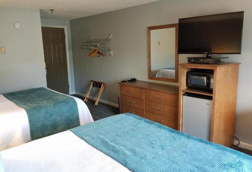 Номер Стандарт, Hampton Village Inn